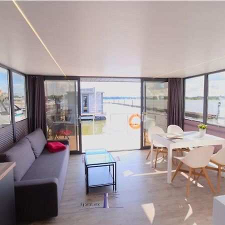 Hotel Hausboot Fjord Aries Mit Dachterrasse In Schleswig Exterior foto