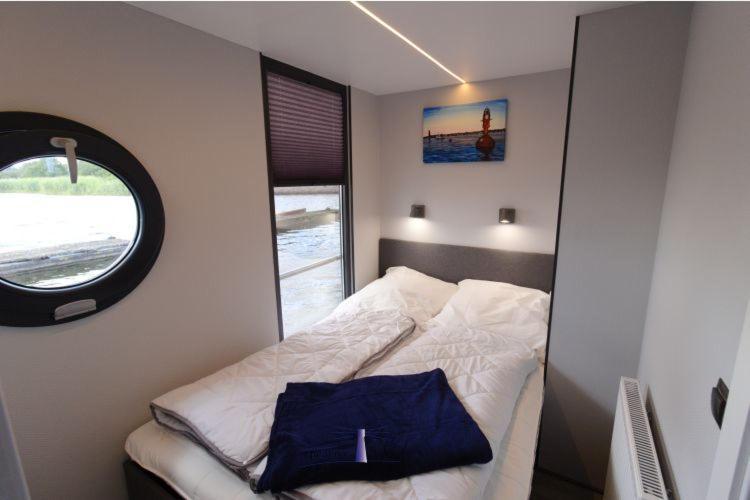 Hotel Hausboot Fjord Aries Mit Dachterrasse In Schleswig Exterior foto