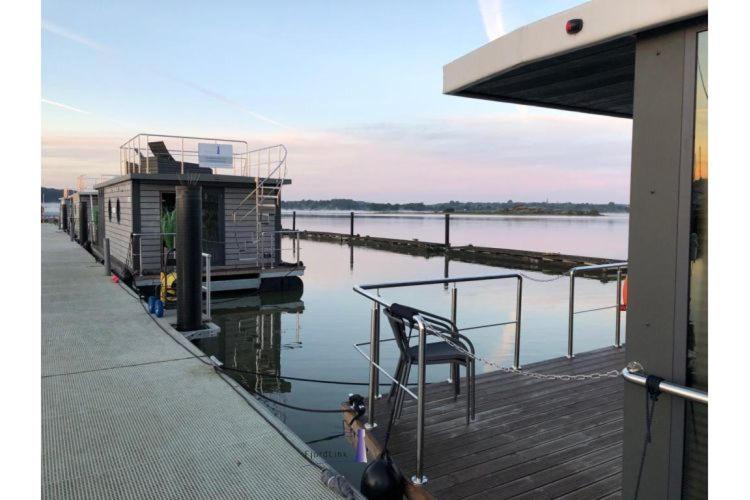 Hotel Hausboot Fjord Aries Mit Dachterrasse In Schleswig Exterior foto